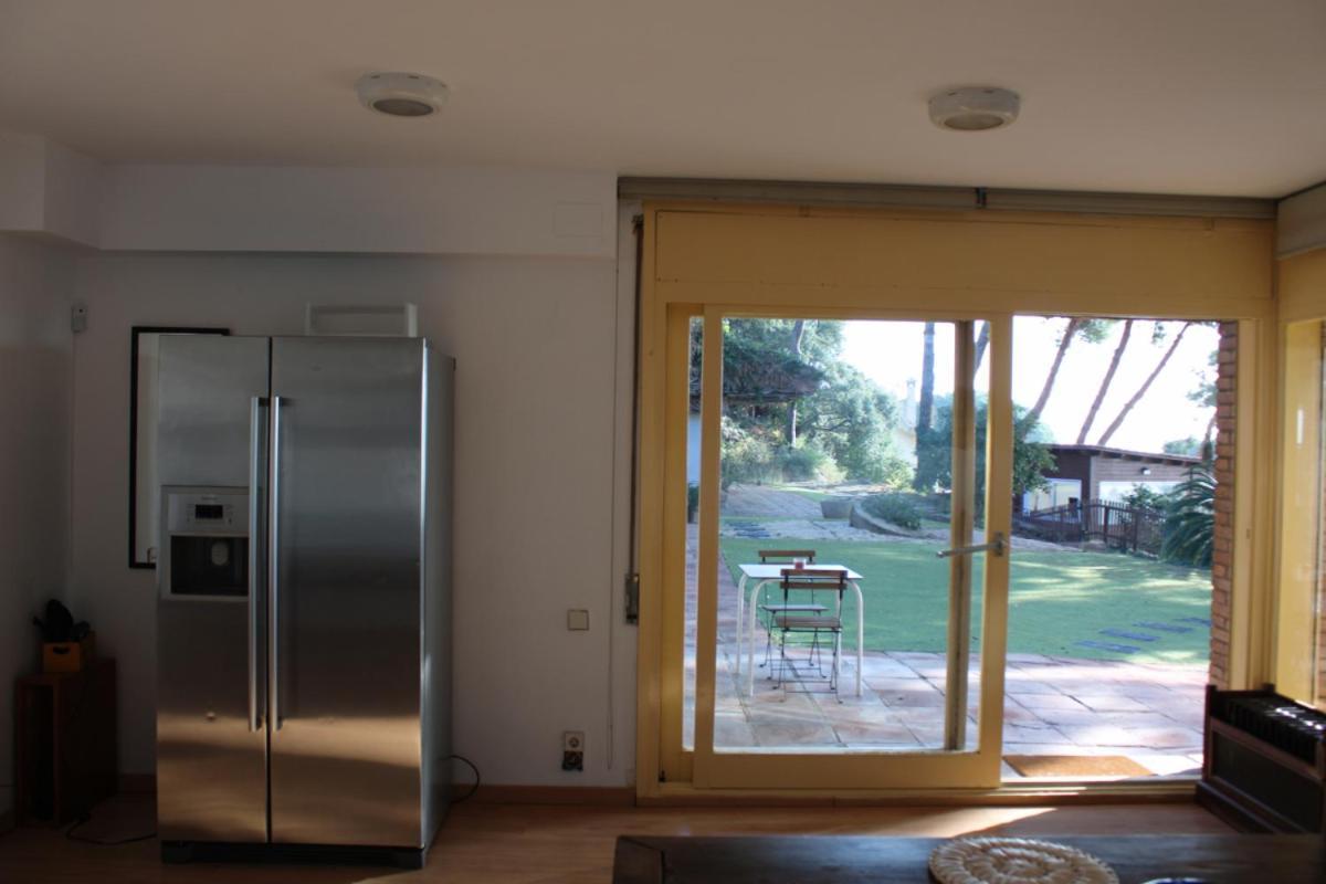 Villa Maresme & Villa Rosa Mataró Buitenkant foto