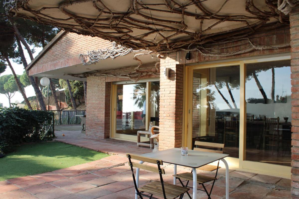 Villa Maresme & Villa Rosa Mataró Buitenkant foto