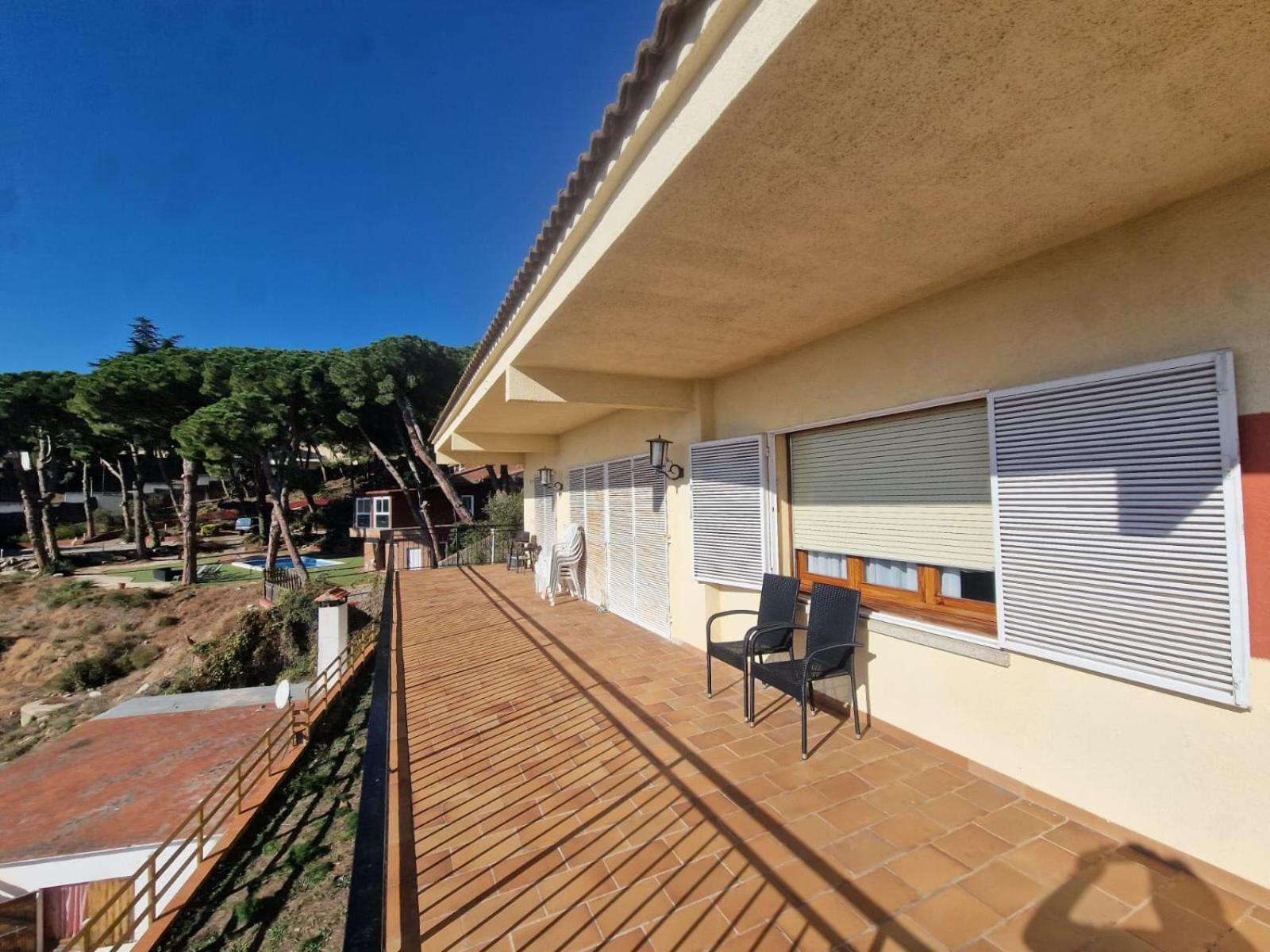 Villa Maresme & Villa Rosa Mataró Buitenkant foto