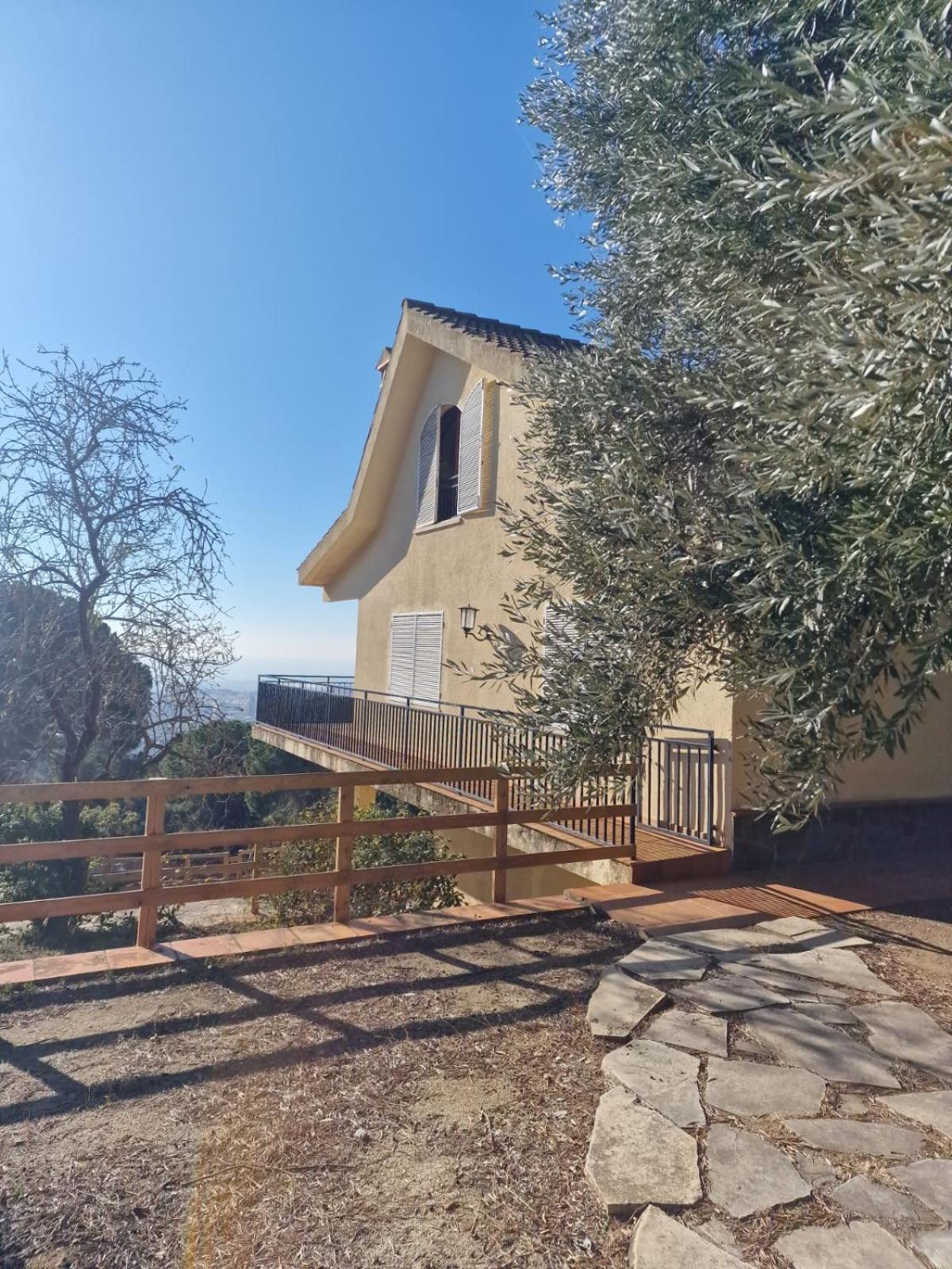 Villa Maresme & Villa Rosa Mataró Buitenkant foto