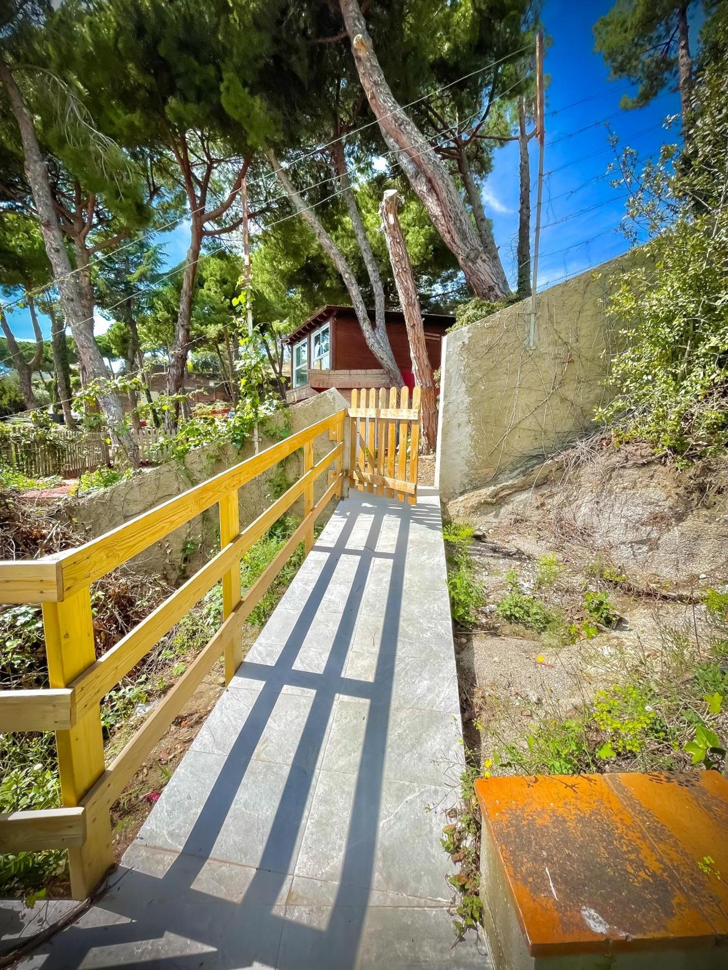 Villa Maresme & Villa Rosa Mataró Buitenkant foto
