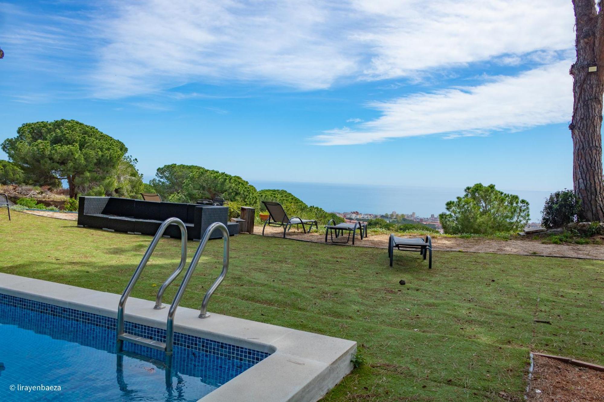Villa Maresme & Villa Rosa Mataró Buitenkant foto